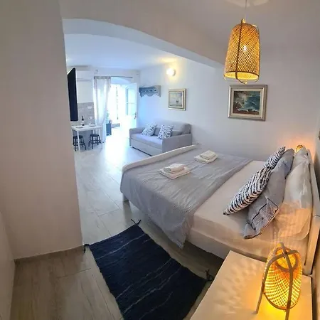 Marella Apartmán Vis